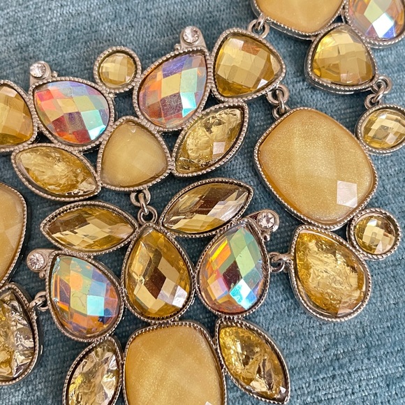 Stunning statement necklace yellow/silver - Picture 2 of 4